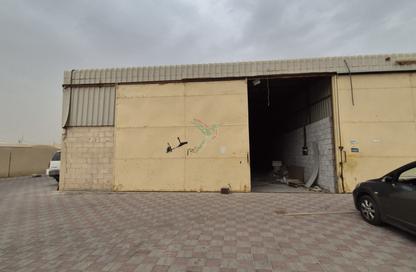 Warehouse - Studio - 1 for rent in Wadi AL AIN 1 - Al Noud - Al Ain