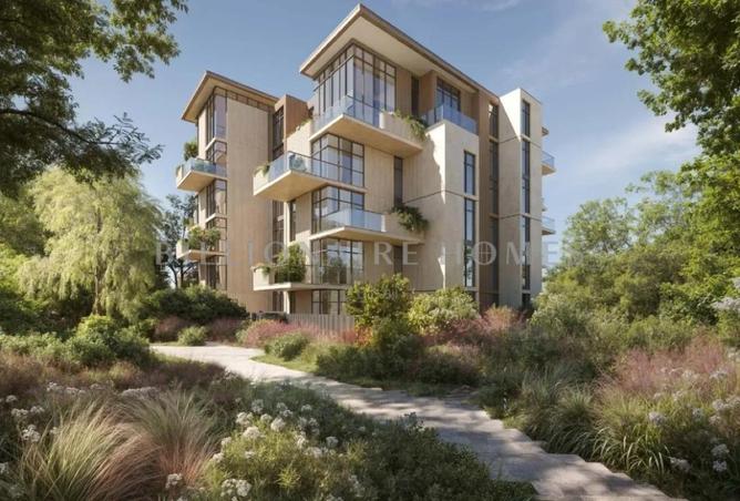 PRIVATE GARDEN | HUGE LAYOUT | FOREST VIEW