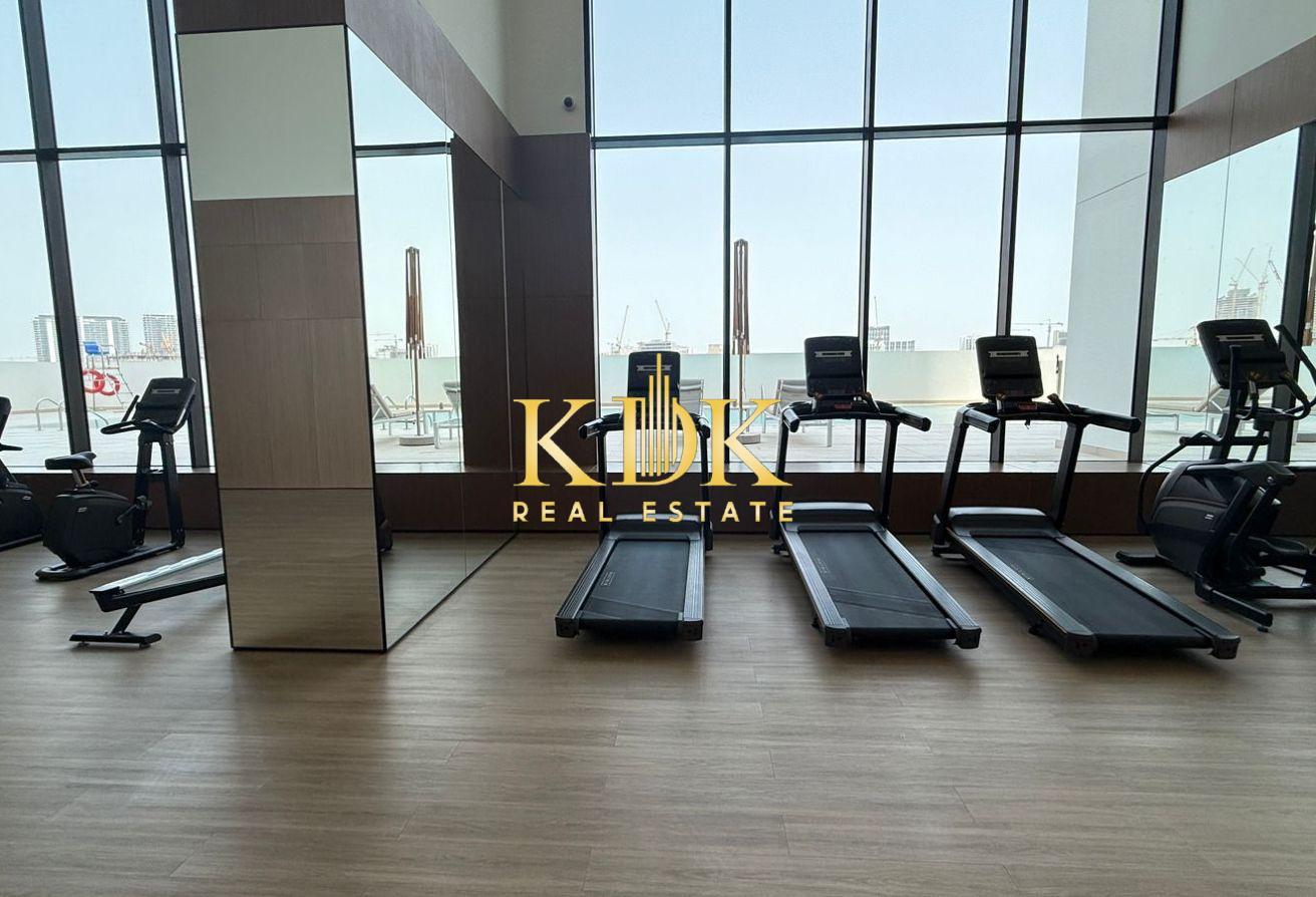 Fully Furnished | Vacant | Stunning Views photo 7