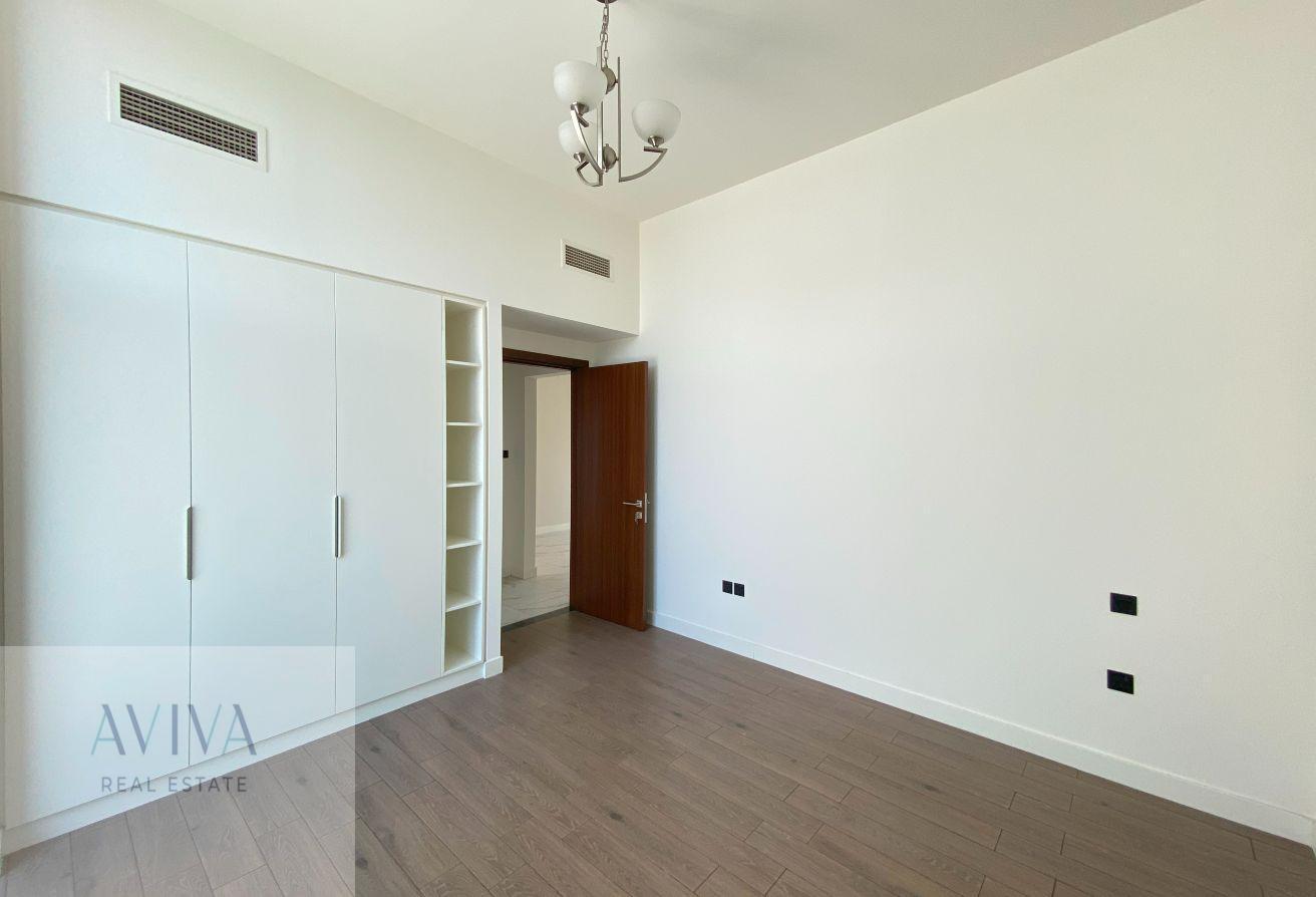 READY TO MOVE | PRIME LOCATION | BRANDNEW photo 14
