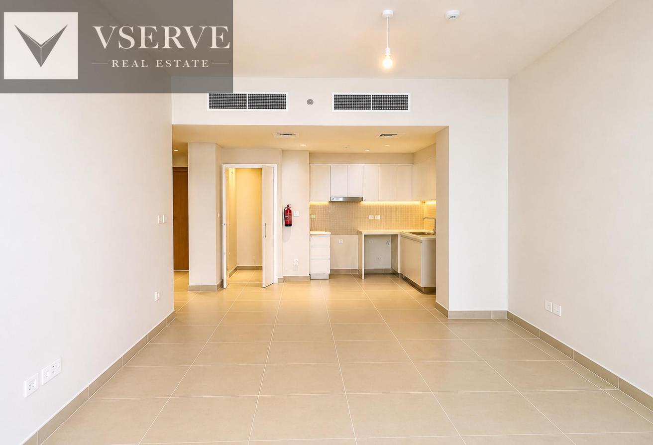 Ready To Movein | Unfurnished | Creek View photo 15