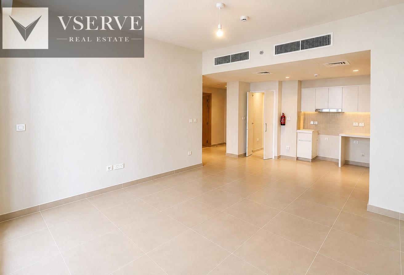 Ready To Movein | Unfurnished | Creek View photo 14