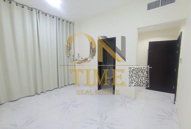 112747405 - Property Image 2