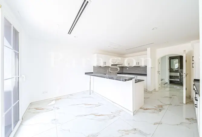 145971883 - Property Image 3