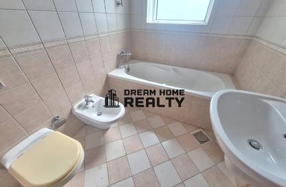 Apartment - 2 Bedrooms - 3 Bathrooms for rent in Hend Tower - Al Taawun Street - Al Taawun - Sharjah