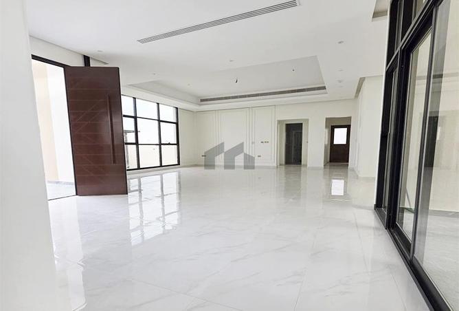 136555498 - Property Image 3
