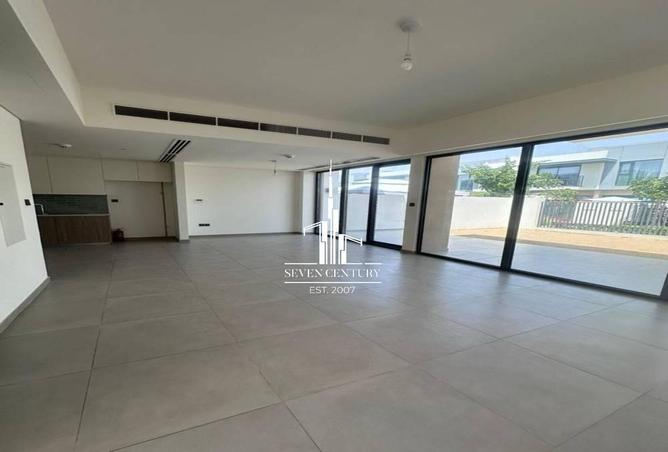 101991163 - Property Image 2
