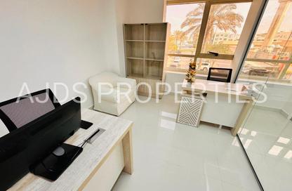 Office Space - Studio - 1 Bathroom for rent in Silver Home Building - Hor Al Anz - Deira - Dubai