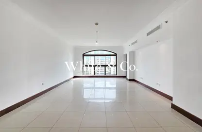 شقة - غرفة نوم - 2 حمامات للايجار في الميل الذهبي 2 - الميل الذهبي - نخلة جميرا - دبي