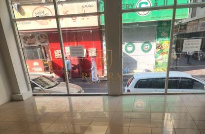 Shop - Studio for rent in Central Building - Naif - Deira - Dubai
