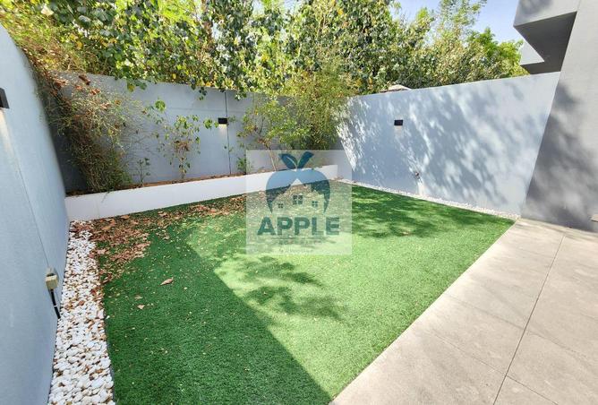 121542413 - Property Image 3