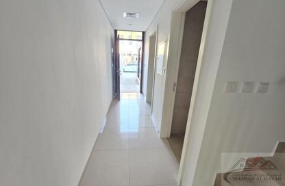 Townhouse - 2 - 3 for rent in Nasma Residence - Al Tai - Sharjah