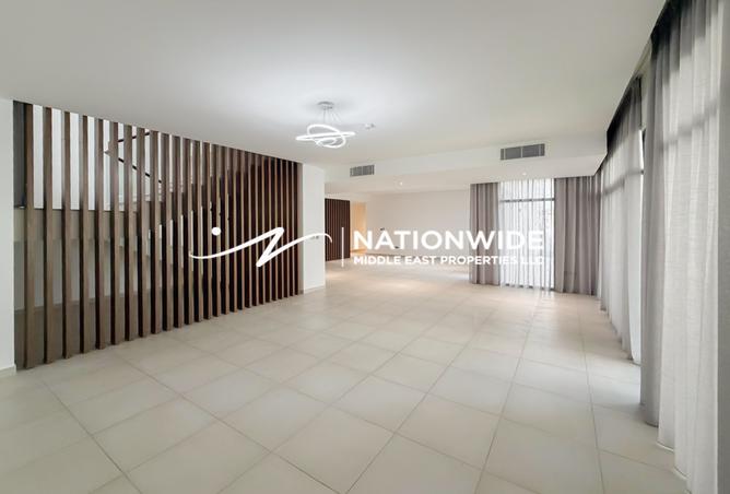 136090560 - Property Image 2