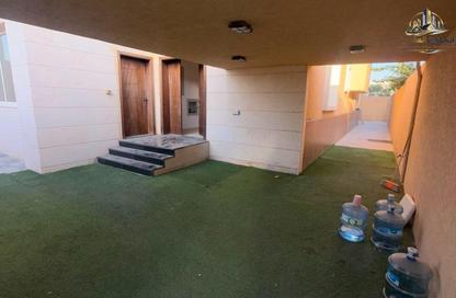 Villa - 5 Bedrooms - 7 Bathrooms for rent in Al Mowaihat 3 - Al Mowaihat - Ajman