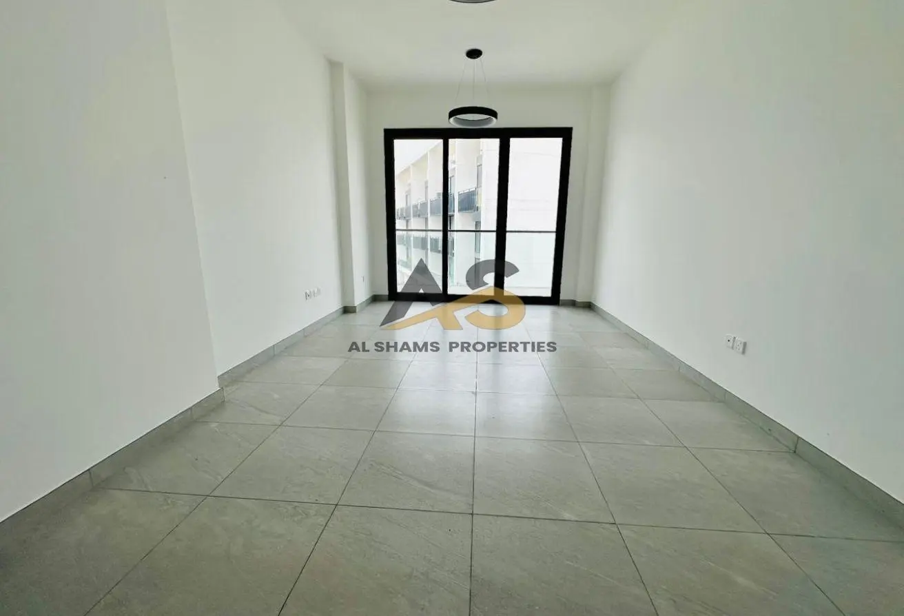 76561977 - Property Main Image