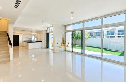 Villa - 3 - 3 for rent in Vardon - Damac Hills 2 - Dubai