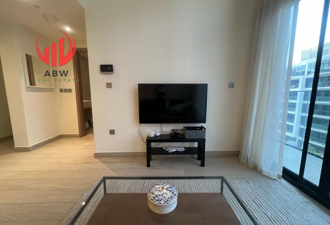 Furnished 1BR | Pool & Community View | Vacant photo 9