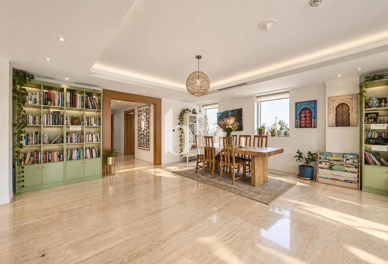 Rare Penthouse | Upgraded | 360 Views | Vacant