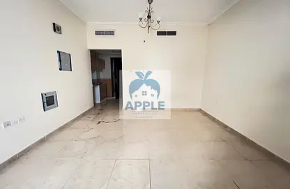 Apartment - Studio - 1 Bathroom for rent in Muwailih Building - Muwaileh - Sharjah
