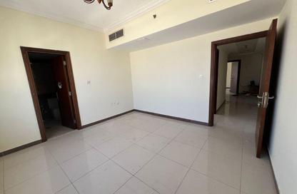 Apartment - 3 Bedrooms - 4 Bathrooms for rent in Qasimia 10 building - Al Mahatta - Al Qasimia - Sharjah