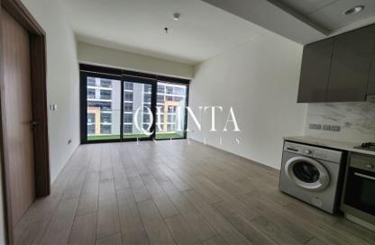 Apartment - 2 Bedrooms - 2 Bathrooms for rent in Azizi Riviera 38 - Azizi Riviera - Meydan One - Meydan - Dubai