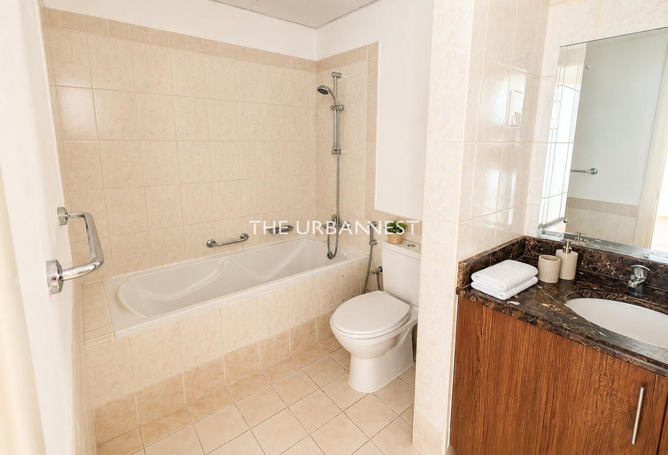 Well‑Maintained | Prime Location | Vacant Now photo 6