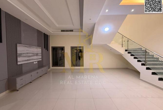 77399729 - Property Image 3