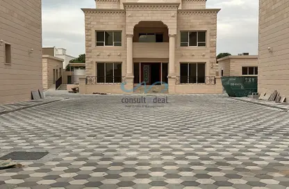 شقة - 1 حمام للايجار في مركز محمد بن زايد - مدينة محمد بن زايد - أبوظبي