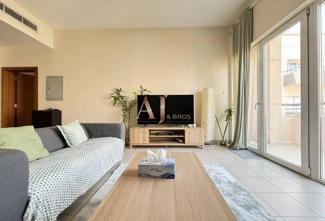 160105929 - Property Main Image