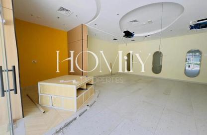 Shop - Studio - 1 Bathroom for rent in Building 88 - Arjan - Dubai