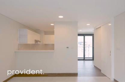 Apartment - 1 - 2 for rent in SOL Bay - Business Bay - Dubai