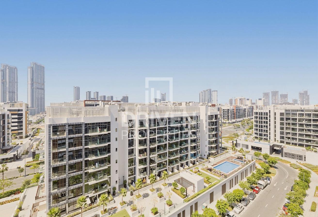 Well Maintained | High Floor | Chiller Free photo 9