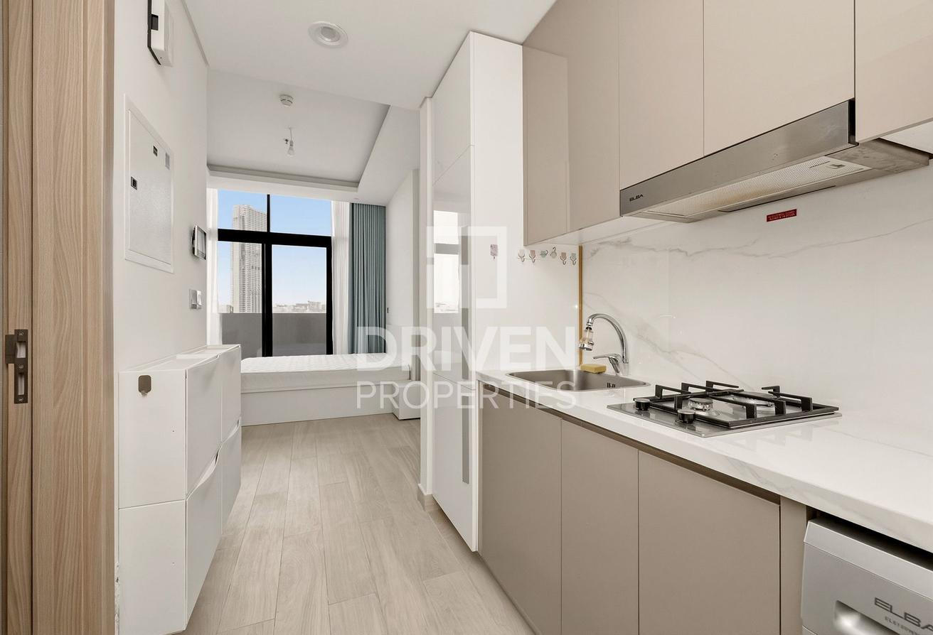 Well Maintained | High Floor | Chiller Free photo 5