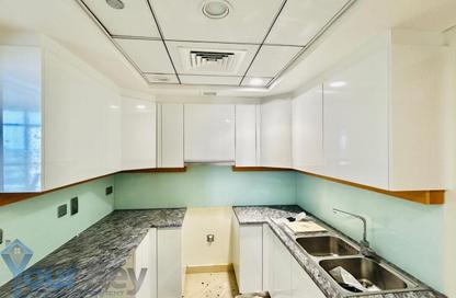 Apartment - 3 - 4 for rent in United Square - Al Khalidiya - Abu Dhabi