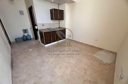 Apartment - Studio - 1 for rent in Al Qulaya'ah - Al Sharq - Sharjah