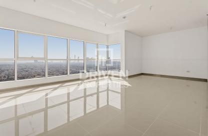 Apartment - 2 Bedrooms - 3 Bathrooms for rent in Bloom Central Residential - Bloom Central - Al Tibbiya - Abu Dhabi