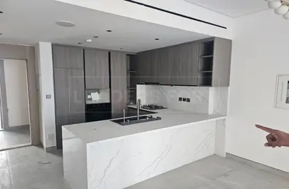 شقة - غرفة نوم - 1 حمام للبيع في بناية رويال جي في سي - الضاحية 10 - قرية جميرا الدائرية - دبي