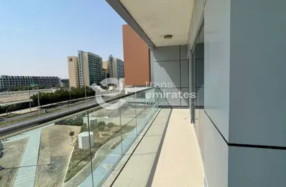 شقة - 2 غرف نوم - 3 حمامات للايجار في مسكن جمام - شاطئ الراحة - أبوظبي