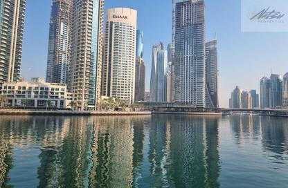 Shop - Studio - 2 Bathrooms for rent in Dubai Marina - Dubai