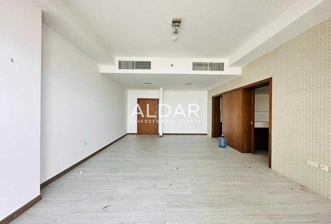 73841303 - صورة العقار 3