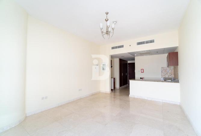 77799013 - Property Image 3