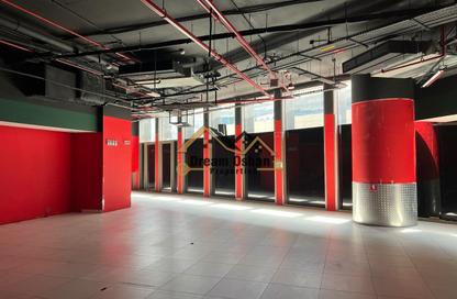 Shop - Studio - 2 Bathrooms for rent in Oud Metha - Bur Dubai - Dubai