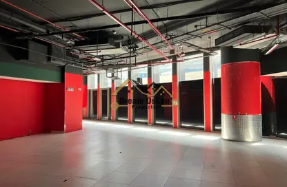 متجر - استوديو - 2 حمامات للايجار في عود ميثاء - بر دبي - دبي