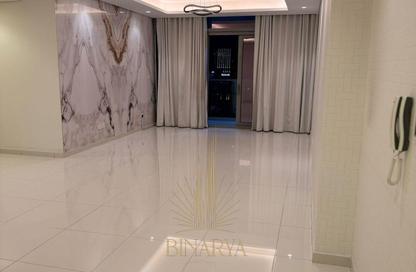 Apartment - 3 Bedrooms - 3 Bathrooms for rent in Paramount Tower Hotel  and  Residences - Business Bay - Dubai