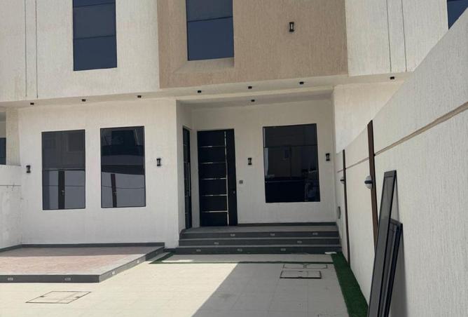 54398167 - صورة العقار 2