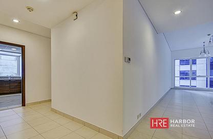 Apartment - 2 - 3 for rent in Latifa Tower - Sheikh Zayed Road - Dubai