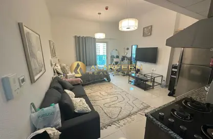 شقة - 1 حمام للايجار في مساكن النخبة رقم 2 - مساكن النخبة الرياضية - مدينة دبي الرياضية - دبي