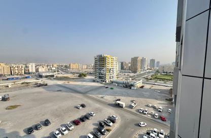 Apartment - Studio - 1 for rent in RAK Tower - Al Seer - Ras Al Khaimah