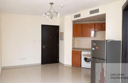 Apartment - 1 Bedroom - 1 Bathroom for rent in New Dubai Gate 1 - JLT Cluster Q - Jumeirah Lake Towers - Dubai Apartment - 1 Bedroom - 1 Bathroom for rent in New Dubai Gate 1 - JLT Cluster Q - Jumeirah Lake Towers - Dubai