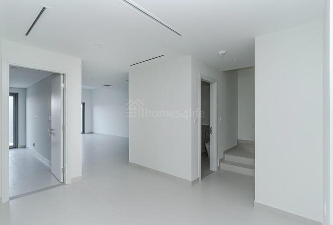 103703513 - Property Main Image